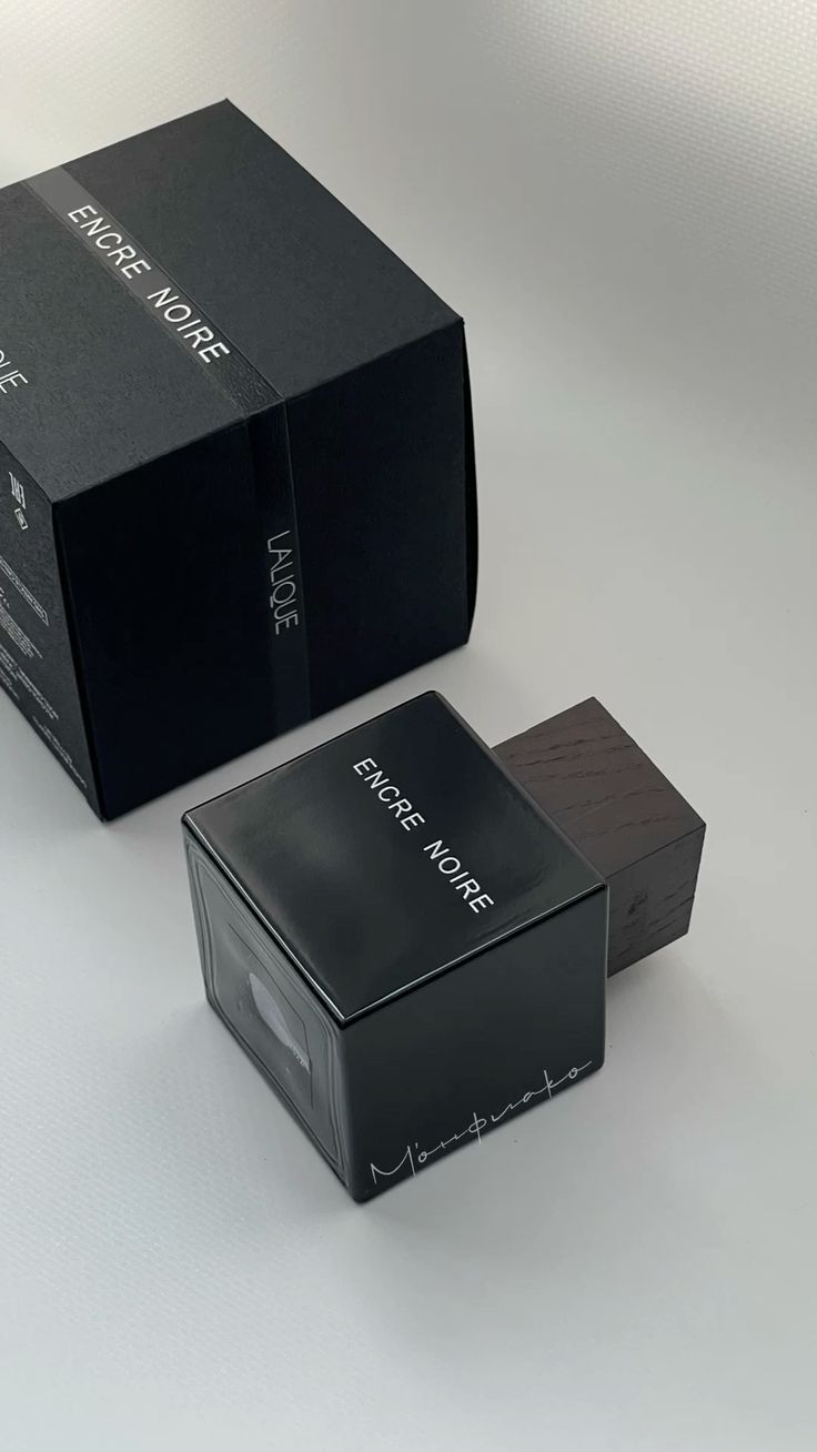 عطر لالیک آنکر نوآر ( 1 گرم )